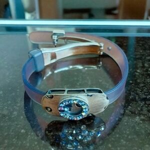 Women’s Blue Crystal Stainless Steel Plate Vinyl Band Bracelet